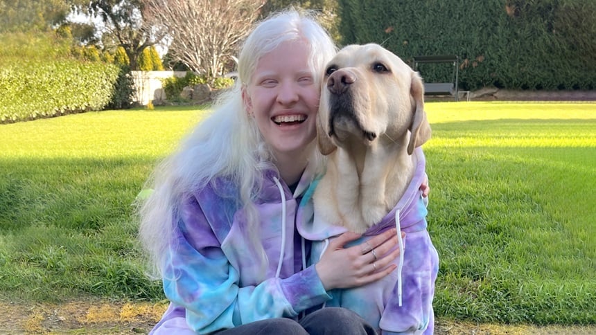 Exquisite Guide Dog partnership on show at South Australia Charity Lunch