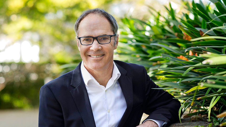 Richard Enthoven wins 2024 ANZIIF Lifetime Achiever Award