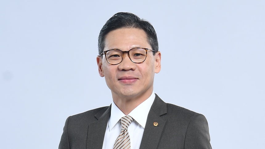 Benjamin Agus, Lippo General Insurance CEO, becomes an ANZIIF Fellow